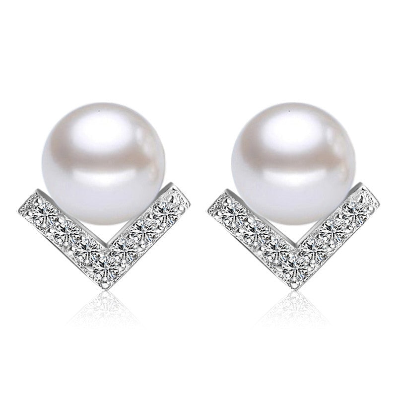 100% 925 sterling silver fashion triangle imitation pearl shiny crystal ladies`stud earrings women jewelry female gift wholesale