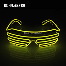 Carica l'immagine nel visualizzatore di Gallery, Occhiali da sole con otturatore luminoso per festival di carnevale Occhiali da sole a LED Dance DJ EL Occhiali da sole Occhiali al neon per decorazioni natalizie luminose per feste