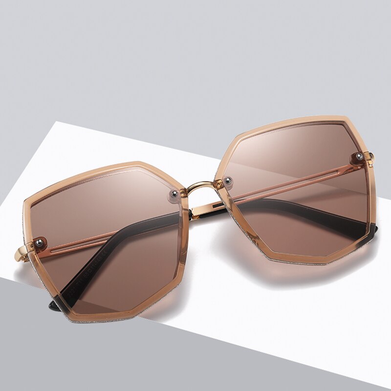 FONDYI Elegant Women Trendy Sunglasses 2023 Polarized Butterfly Girls Sun Glasses UV400 Cute Eyewear with Case