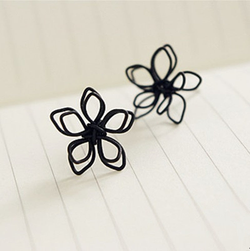 Pierced earrings handmade earrings gift lotus flowers personality ear jewelry wholesale women