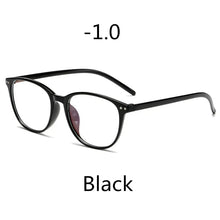 Load image into Gallery viewer, 0 -1 -1.5 -2 -2.5 -3 -3.5 -4 -4.5 -5.0 -5.5 -6.0 Classic Rivets Myopia Glasses With Degree Women Men Black Glasses Frame