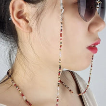 Carica l&#39;immagine nel visualizzatore di Gallery, 1pc Eye Wear Accessories Beaded Glasses Chain with 2 Silicone Buckle Non-slip Glasses Necklace Glasses Strap Women Men