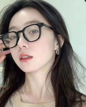 Load image into Gallery viewer, titanium metal Oval myopia glasses frame women men Eyeglasses GENTLE LUTTO Women Men Eyewea