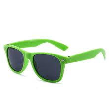 Load image into Gallery viewer, China Factory Hot Selling Classic Promotional Activities Vintage Sunglasses(10pcs/lLot)