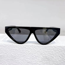 Load image into Gallery viewer, Arrive Fashional High Street Cat Eyes Sunglasses for Men and Women 100% Hand Made Yellow Acetate Solar Glasses