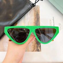 Load image into Gallery viewer, Arrive Fashional High Street Cat Eyes Sunglasses for Men and Women 100% Hand Made Yellow Acetate Solar Glasses