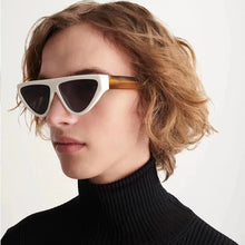 Load image into Gallery viewer, Arrive Fashional High Street Cat Eyes Sunglasses for Men and Women 100% Hand Made Yellow Acetate Solar Glasses