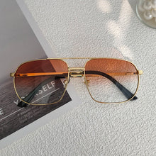 Carica l&#39;immagine nel visualizzatore di Gallery, 2023 New Pilot Sunglasses for Men Retro Double Bridge Girder Metal Sun Glasses Women UV400 Male Trending Products Shades