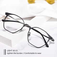 Load image into Gallery viewer, Pure Titanium Glasses Frame Retro Oval Round Men Eyeglasses Women Myopia Prescription Polygon Eyewear Frames