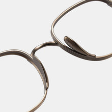 Load image into Gallery viewer, Ultra-Light Pure Titanium Retro Round Glasses Frame Myopia Prescription Eyeglasses Frame Men And Women