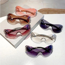 Carica l&#39;immagine nel visualizzatore di Gallery, 2023 Star One Piece Luxury Punk Rimless Sunglasses Women Brand Designer Y2K Sun Glasses Men Goggle Shades UV400 Eyewear