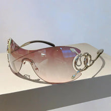 Carica l&#39;immagine nel visualizzatore di Gallery, 2023 Star One Piece Luxury Punk Rimless Sunglasses Women Brand Designer Y2K Sun Glasses Men Goggle Shades UV400 Eyewear