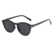 Carica l&#39;immagine nel visualizzatore di Gallery, 2024 Classic Retro Small Round Sunglasses Small Box Sunglasses Men and Women Trend Wild Sunglasses