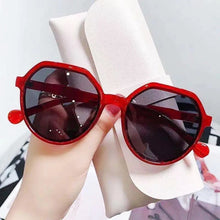 Load image into Gallery viewer, 2024 Sunglasses Women Brand Vintage Travel Sun Glasses Female Eyewear Luxury Driving Sun Glasses Gafas De Sol Hombre