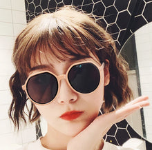Load image into Gallery viewer, 2024 Sunglasses Women Brand Vintage Travel Sun Glasses Female Eyewear Luxury Driving Sun Glasses Gafas De Sol Hombre
