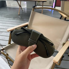 Carica l&#39;immagine nel visualizzatore di Gallery, 2024 Glasses Case Women Leather Soft Glasses Bag Portable Sunglasses Box Bag Accessories Eyeglasses Case Sunglasses Box
