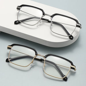 2024 New Discoloration Anti-blue Light Glasses Photochromic Sunglasses for Women Man Sun Eyewear