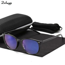 Load image into Gallery viewer, 2024 Trending Blue Light Blocking Men's Retro Glasses Eyeglasses Women Ultralight Round Transparent Eyewear Students