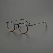 Load image into Gallery viewer, Gatenac Vintage Pure Titanium Glasses Frame Men Round Eyeglasses Frame Women 2025 New Fashion Luxury Brand Designer Eyewear