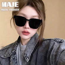 Load image into Gallery viewer, Advanced sunglasses for women with large frame and small polarized light, UV resistant driving sunglasses