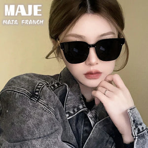 Advanced sunglasses for women with large frame and small polarized light, UV resistant driving sunglasses