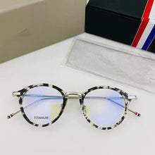 Load image into Gallery viewer, Brand Pure Titanium Glasses Frame Women Retro Round Prescription Eyeglasses Myopia Optical Eyewear Male spectacles tb908&amp;tbx011