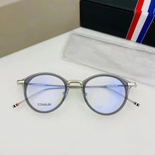 Load image into Gallery viewer, Brand Pure Titanium Glasses Frame Women Retro Round Prescription Eyeglasses Myopia Optical Eyewear Male spectacles tb908&amp;tbx011