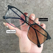 Carica l&#39;immagine nel visualizzatore di Gallery, Business Square Large Frame Photochromic Near Sight Glasses Trendy Metal Double Beam Myopia Glasses  Anti Blue Light Glasses