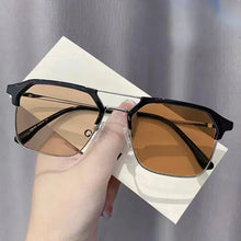 Carica l&#39;immagine nel visualizzatore di Gallery, Business Square Large Frame Photochromic Near Sight Glasses Trendy Metal Double Beam Myopia Glasses  Anti Blue Light Glasses