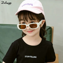 Carica l&#39;immagine nel visualizzatore di Gallery, Candy Color Square Kids Y2k Eyeglasses Anti-blue Light Inflatable Thick Computer Glasses Frame Boys Girls Retro Shades