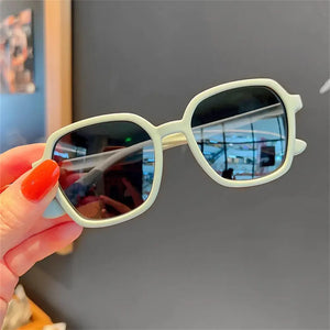 Children's Sunglasses Girl Baby Boy Cute Summer Round Frame Small Sunglasses Children's Glasses Steampunk Bee Kids Sunglasses