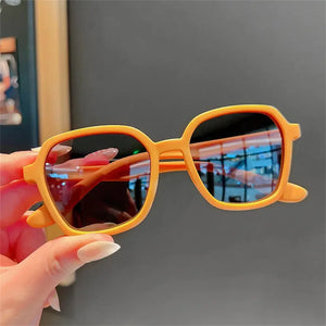 Children's Sunglasses Girl Baby Boy Cute Summer Round Frame Small Sunglasses Children's Glasses Steampunk Bee Kids Sunglasses