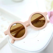 Load image into Gallery viewer, Children&#39;s Sunglasses Girl Baby Boy Cute Summer Round Frame Small Sunglasses Children&#39;s Glasses Steampunk Bee Kids Sunglasses