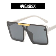 Load image into Gallery viewer, Classic Square Sunglasses Children Large Frame Brand Designer Sun Glasses Girls Boy Shades Eyewear One-piece UV400 Oculos De Sol