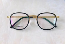 Load image into Gallery viewer, Denmark Brand 9781 Titanium Glasses Frame Ultralight Retro Oval Men Women Eyeglasses Eyewear Prescription Optical Oculos De Grau