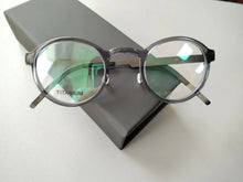 Carica l&#39;immagine nel visualizzatore di Gallery, Denmark Titanium Glasses Frame 1014 Men Women Retro Round Optical Prescription Eyeglasses Spectacles Screwless Myopia Eyewear