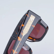 Carica l&#39;immagine nel visualizzatore di Gallery, Devoto Square JMM Sunglasses Made in Japan Luxury Handcraft Luxury Eyeglasses for Men and Women with Thick Acetate