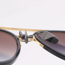 Load image into Gallery viewer, Double Bar metal frame oval sunglasses for men sunglasses  Gradient lens glasses Outdoor UV protection eyewear