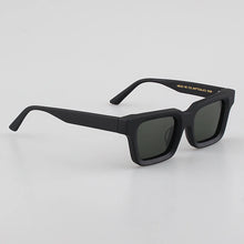 Carica l&#39;immagine nel visualizzatore di Gallery, Evove Light Clear Sunglasses Men Women Polarized Sun Glasses for Male Unisex Square Pink Yellow Blue Lens Acetate