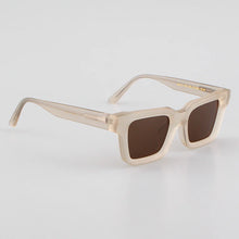 Carica l&#39;immagine nel visualizzatore di Gallery, Evove Light Clear Sunglasses Men Women Polarized Sun Glasses for Male Unisex Square Pink Yellow Blue Lens Acetate
