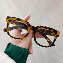 Carica l&#39;immagine nel visualizzatore di Gallery, Leopard Print Eyewear Anti-UV Blue Rays Glasses Square Frame Computer Goggles Transparent Eyeglasses Vision Care