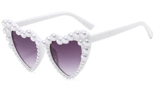 Load image into Gallery viewer, Love Heart Pearl Sunglasses Women Vintage Unique Luxury Brand Party Street Sun Glasses Female Shades Eyewear UV400