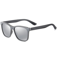Carica l&#39;immagine nel visualizzatore di Gallery, Men and Women Polarized Sunglasses Frame  Female Stylish Quality Sunglasses Shaes Multi Colors Woman Sunshades 3306