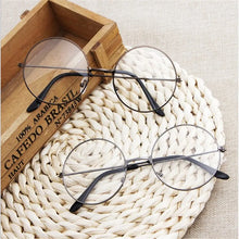 Load image into Gallery viewer, Ultra Light Decorative Glasses Round Retro No Degree Metal Decoration Flat Unisex Glasses