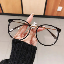 Load image into Gallery viewer, Round Women Glasses Frame Vintage Clear Lens Eyewear Men Optical Leopard Green Eyeglasses Frame clear glasses