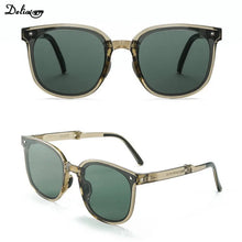 Load image into Gallery viewer, Folding Sunglasses Portable Ultra Light Sun Protection UV Protection  Sunglasses for Both Men and Women