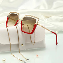 Carica l&#39;immagine nel visualizzatore di Gallery, HBK Luxury High Quality Women&#39;s Sunglasse Alloy Chain Case Sunglasses Brand Design Female Shades Ladies Eyeglasses UV400