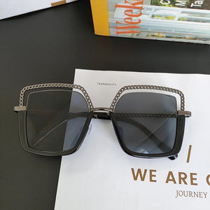 HBK Luxury High Quality Women's Sunglasse Alloy Chain Case Sunglasses Brand Design Female Shades Ladies Eyeglasses UV400