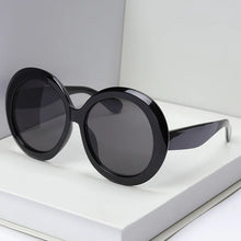 Carica l&#39;immagine nel visualizzatore di Gallery, HBK Unisex Big Round Sunglasses Luxury Retro Oversized Shade for Women Men Brand Designer Good Quality Green Black UV400 Oculos