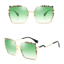 Carica l&#39;immagine nel visualizzatore di Gallery, HBK Unisex Big Round Sunglasses Luxury Retro Oversized Shade for Women Men Brand Designer Good Quality Green Black UV400 Oculos